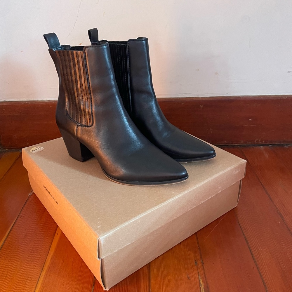 Lucky Brand Black Leather Ankle Booties